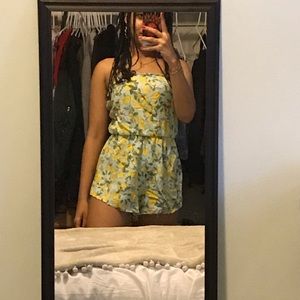 LEMON SLEEVELESS ROMPER